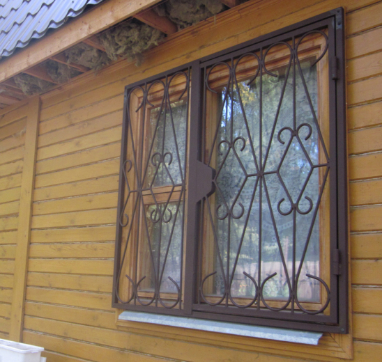 Решётка на окно сварная 3-100