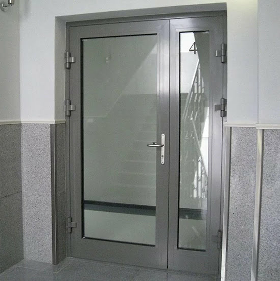 Противопожарная стеклянная дверь 1-го типа полуторная шпон — фото 22