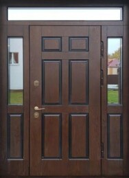 Трехстворчатая входная дверь со стеклянной вставкой с филенчатым МДФ ДВ-472