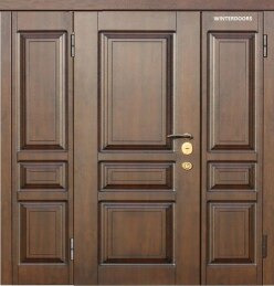 Металлическая трехстворчатая дверь с отделкой филенчатым МДФ на заказ ДВ-478